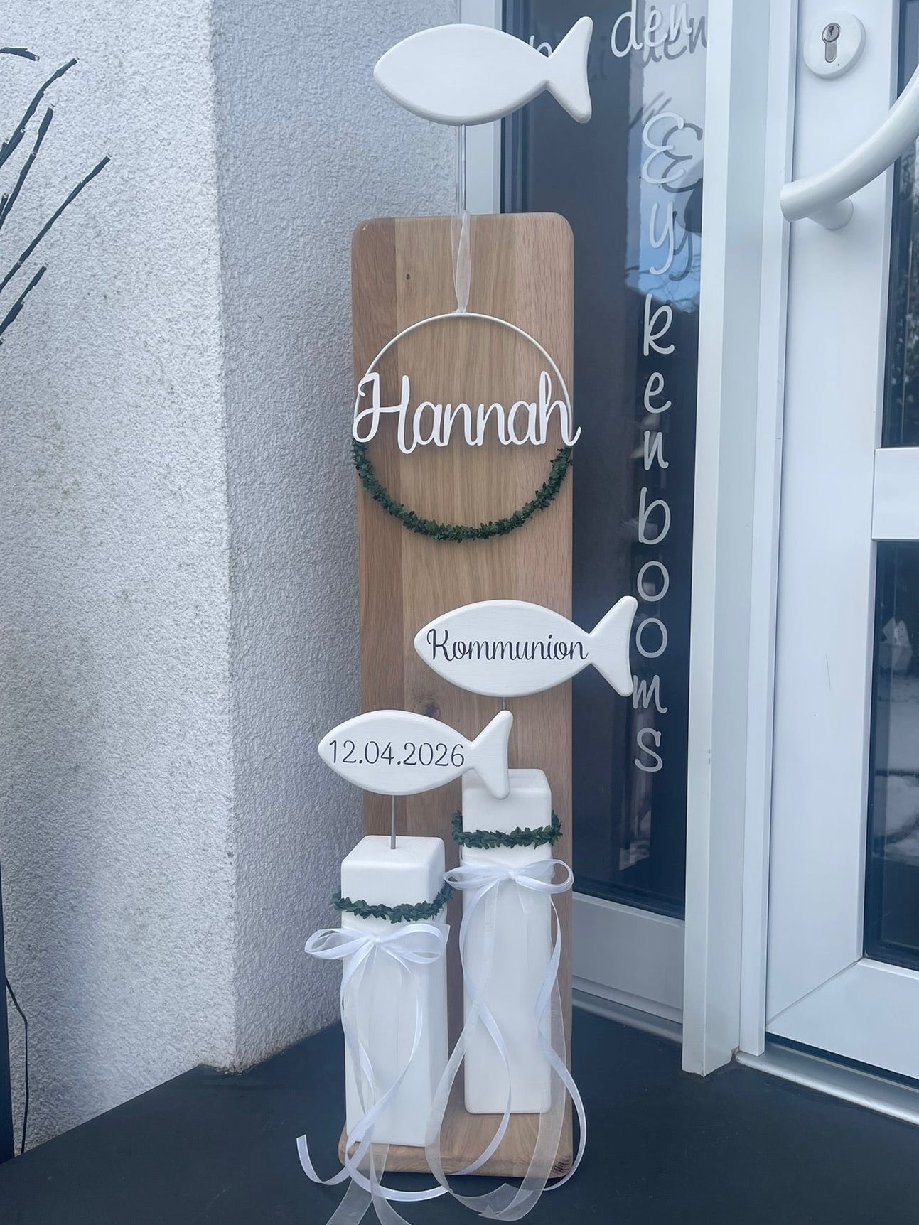 Deko Stelen Set aus Eiche - Taufe, Kommunion & Konfirmation | Personalisierbar mit Namen