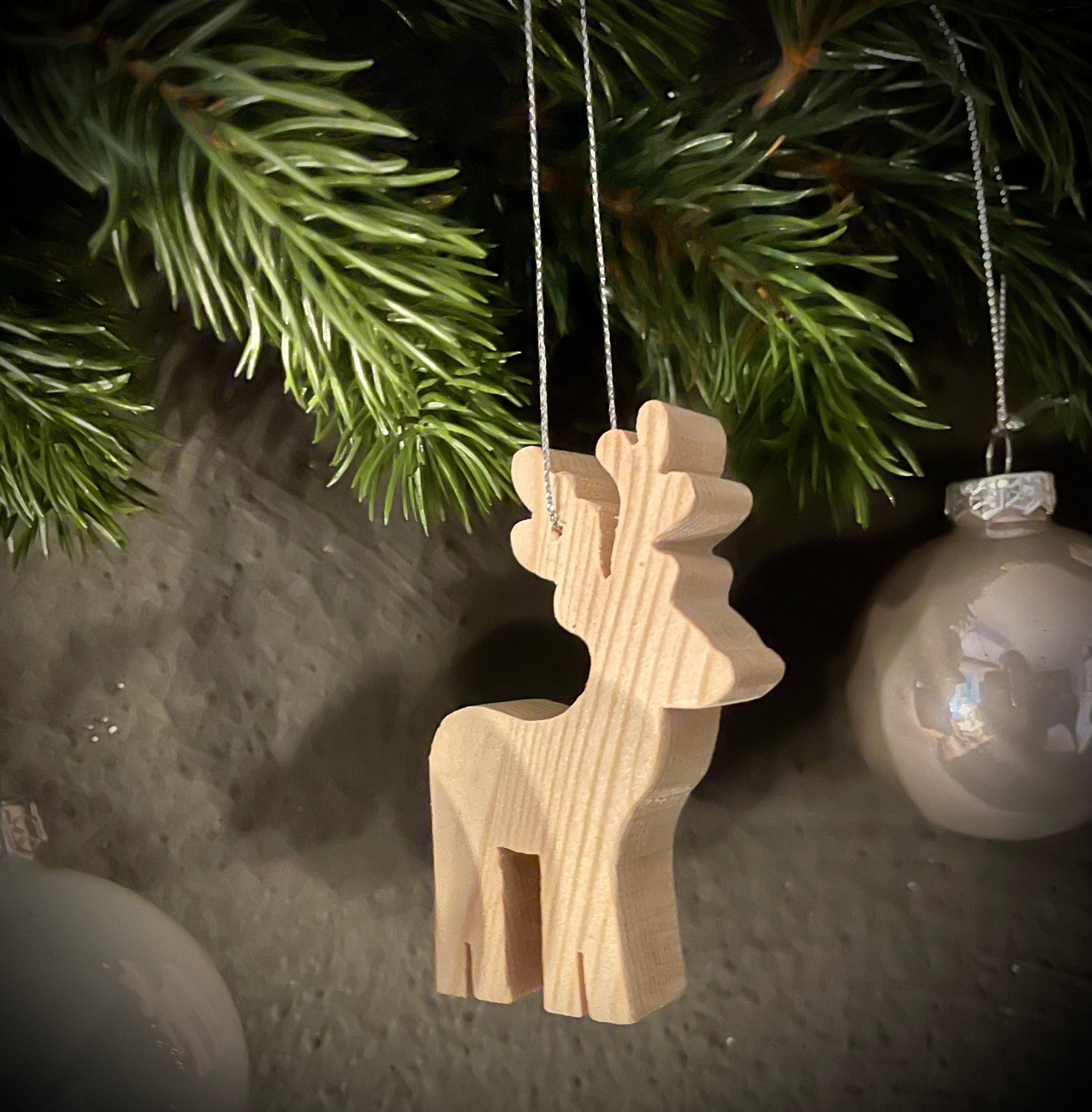 Weihnachtsbaumschmuck 4er-Set aus Holz - Engel, Rentier, Tannenbaum, Stern