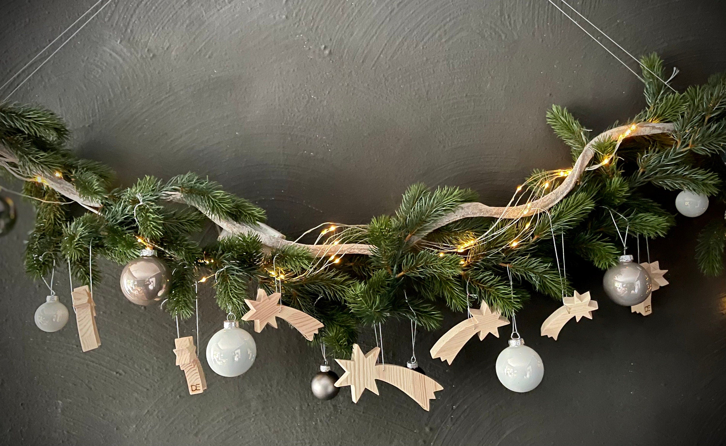 Weihnachtsbaumschmuck aus Holz - Verschiedene Motive nachhaltig & handgefertigt
