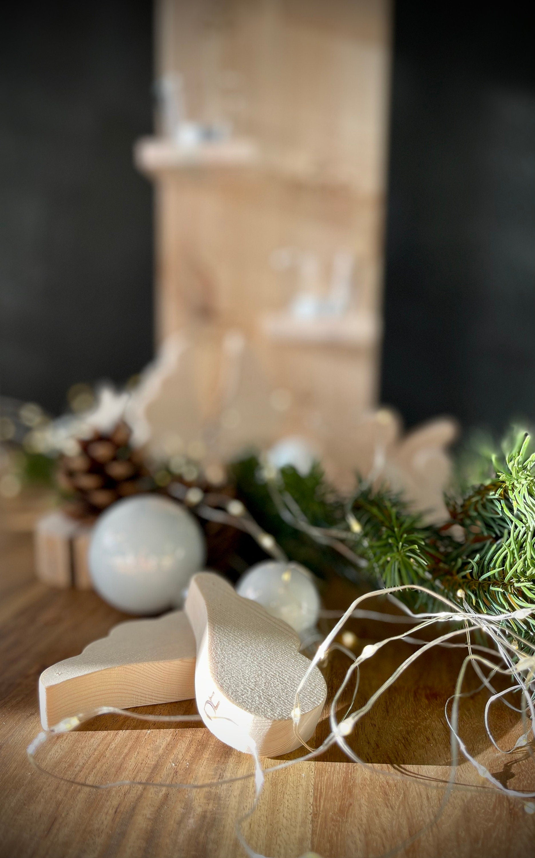 Adventsbaum aus Holz - Adventskranz Stele für Weihnachten
