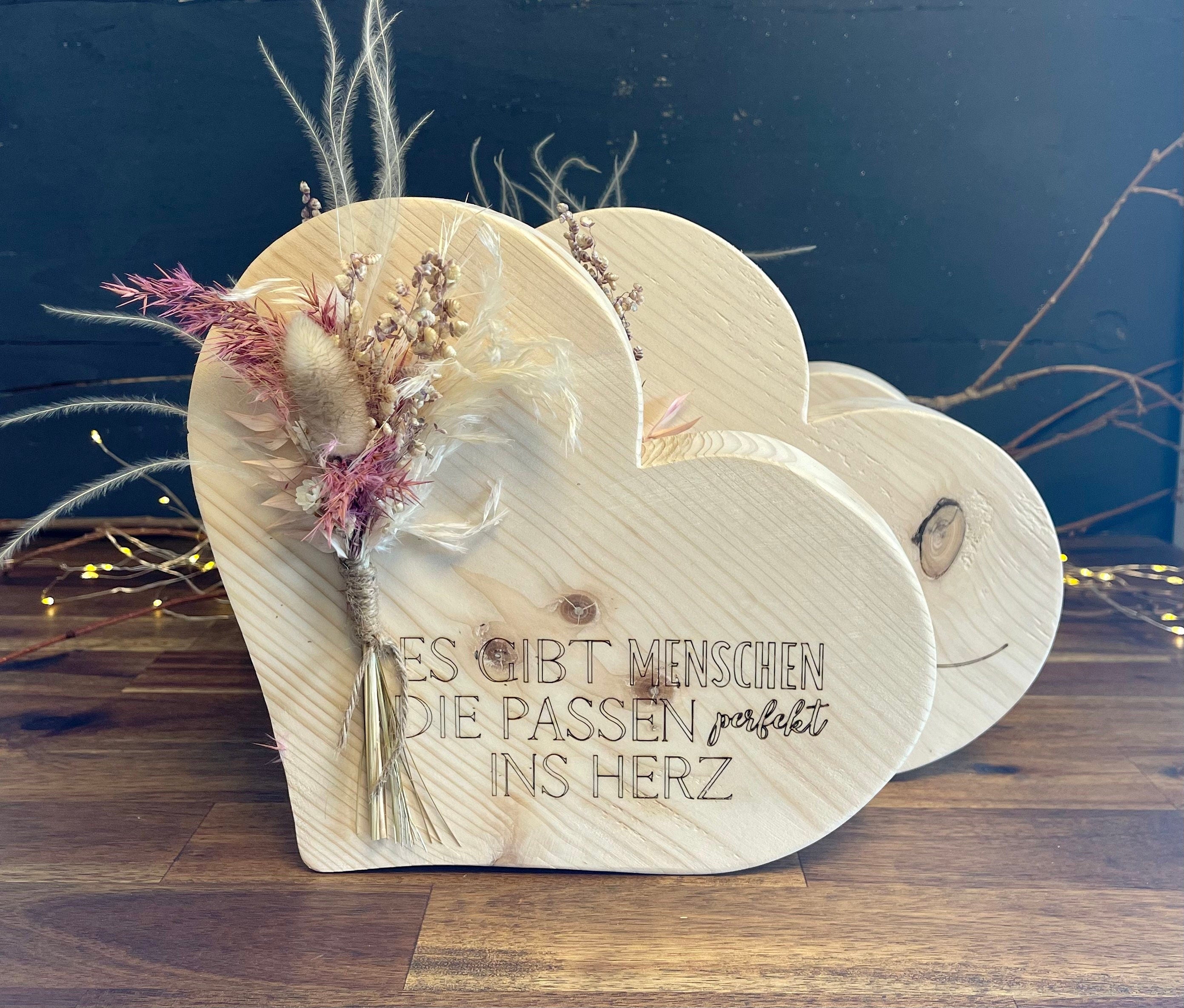 XL Herz aus Holz mit Trockenblumen - Geschenk zur Hochzeit & Geburtstag