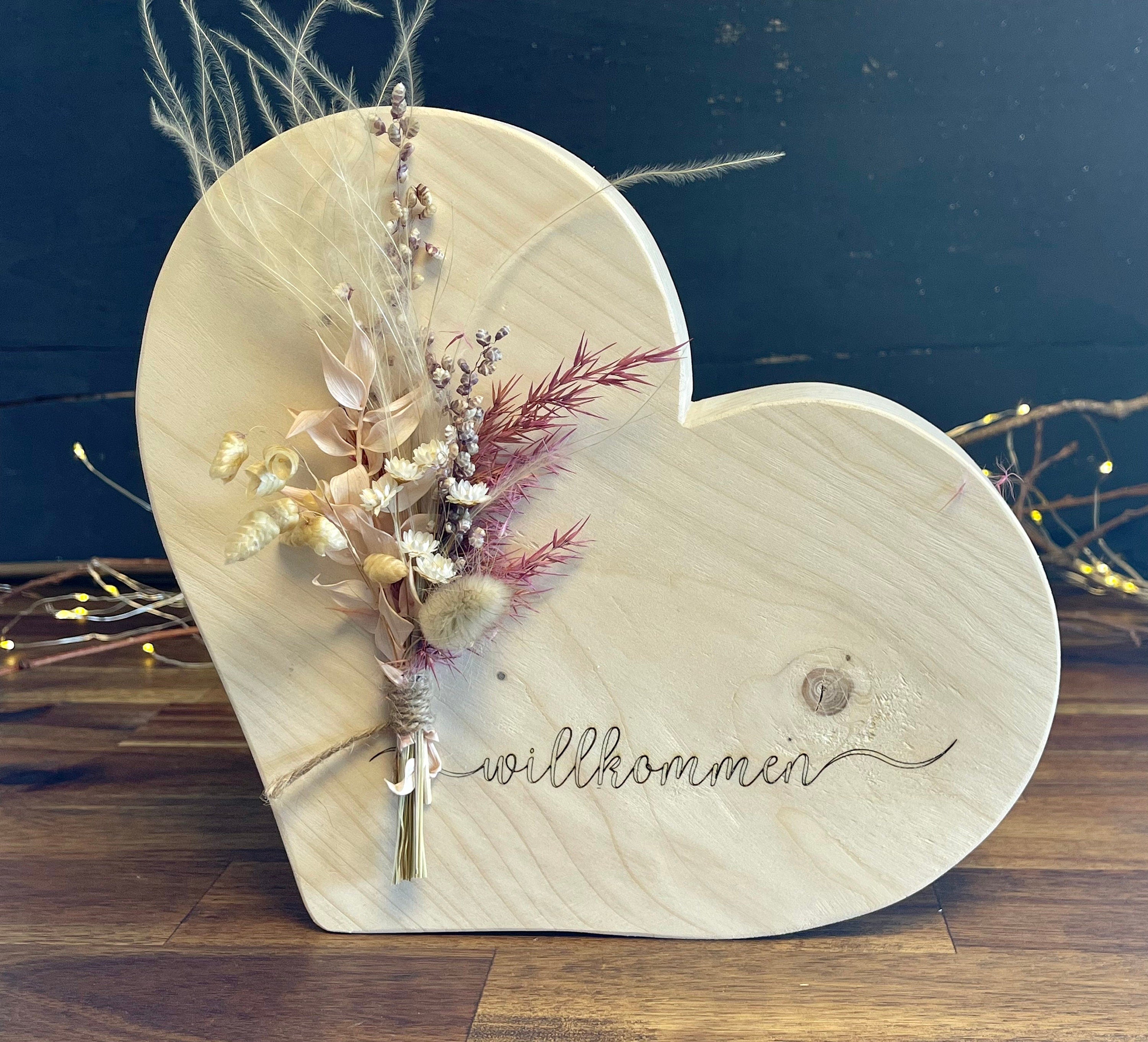 XL Herz aus Holz mit Trockenblumen - Geschenk zur Hochzeit & Geburtstag