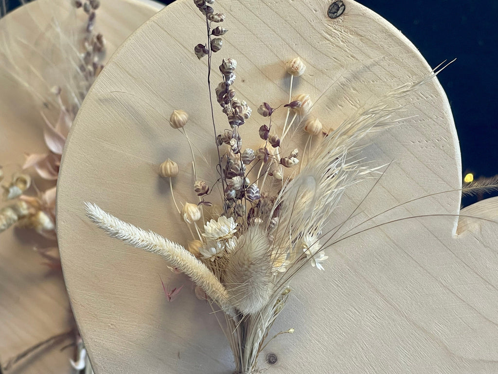 XL Herz aus Holz mit Trockenblumen - Geschenk zur Hochzeit & Geburtstag