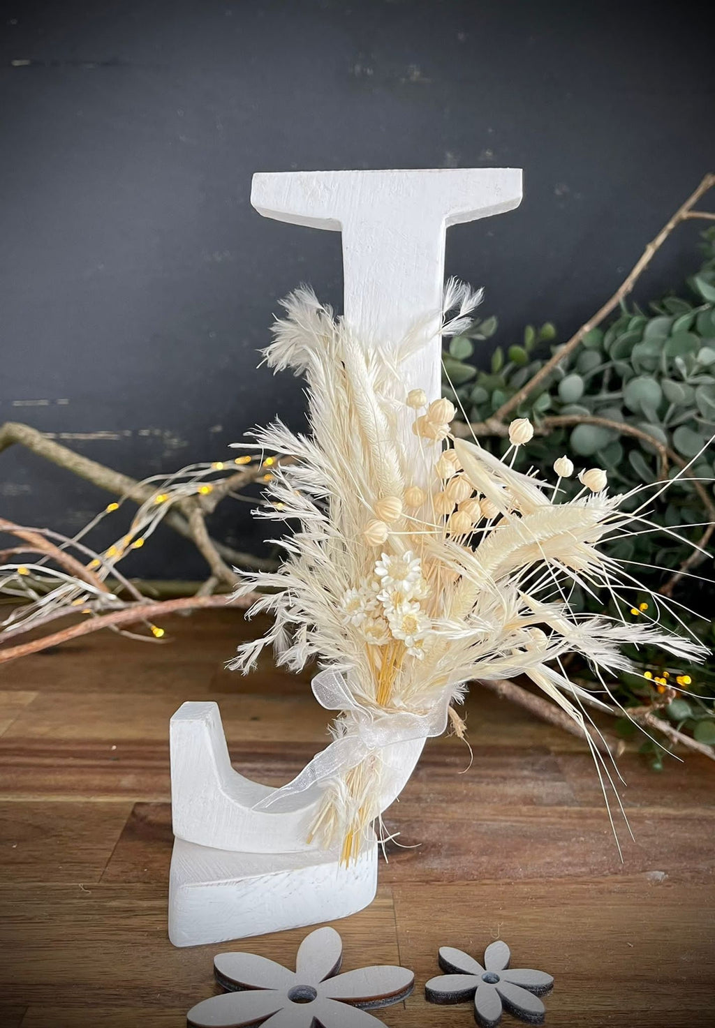 Buchstabe aus Holz - Personalisiertes Geschenk zur Geburt, Geburtstag und Jahrestag