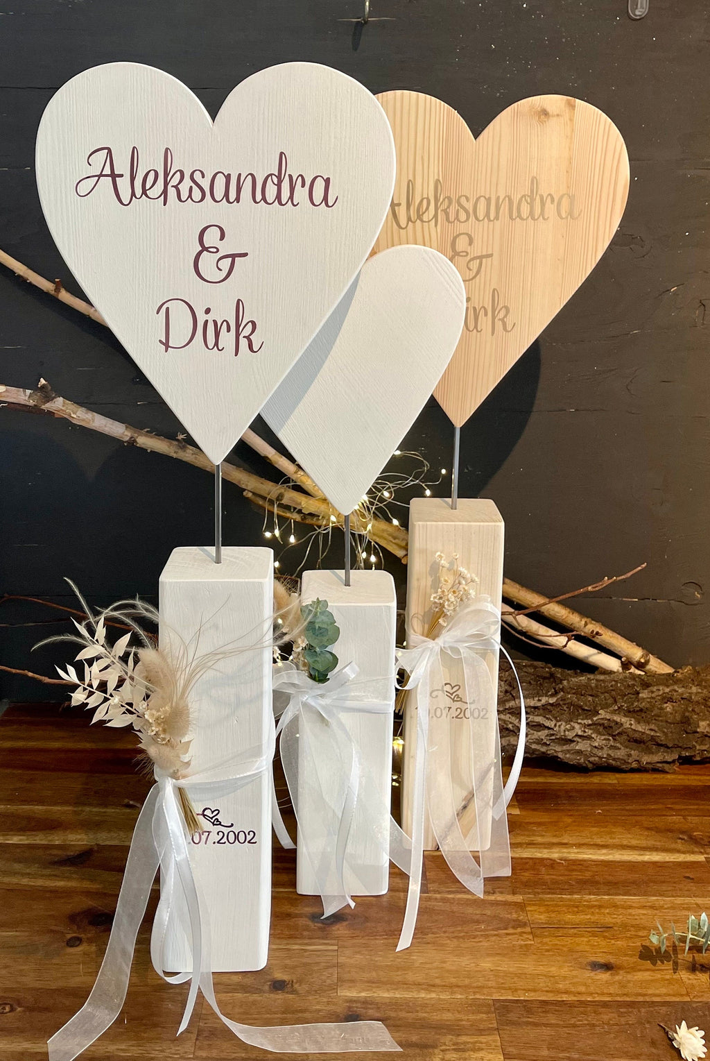 Herz Stele aus Holz - Geschenk zur Verlobung, Hochzeit & Muttertag