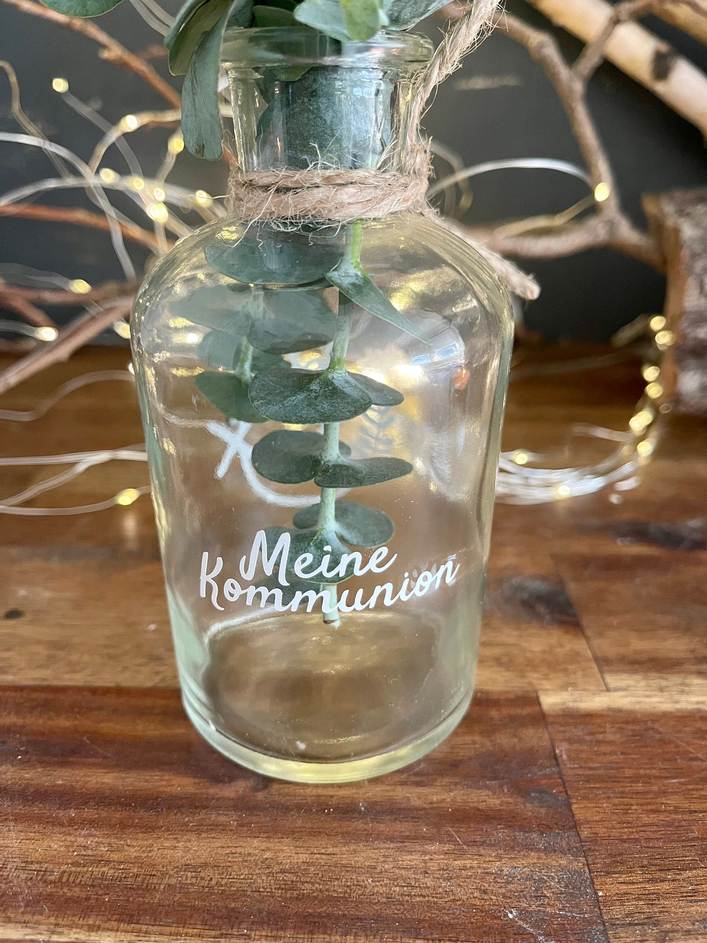 Deko-Artikel zur Taufe & Kommunion - Erinnerungsbox, Tischaufsteller & Gastgeschenke