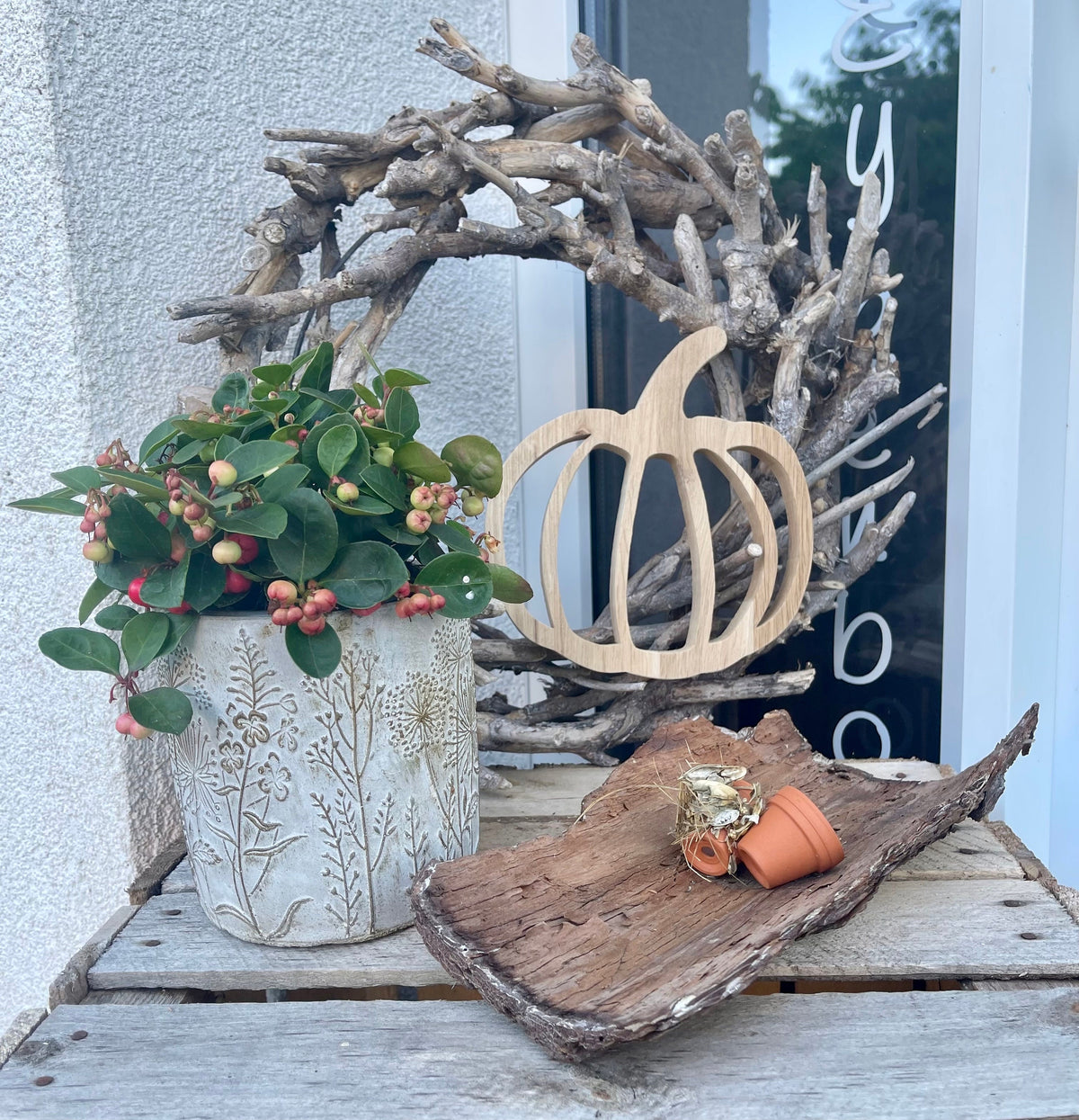 Holz Kürbis aus Eiche - Herbstdeko für Außenbereich in 2 Größen