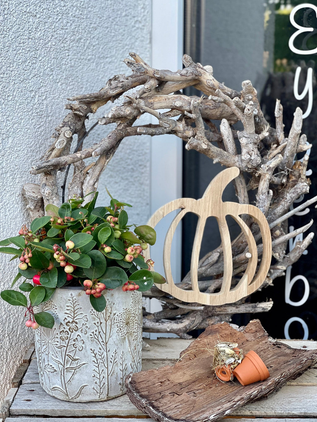 Holz Kürbis aus Eiche - Herbstdeko für Außenbereich in 2 Größen