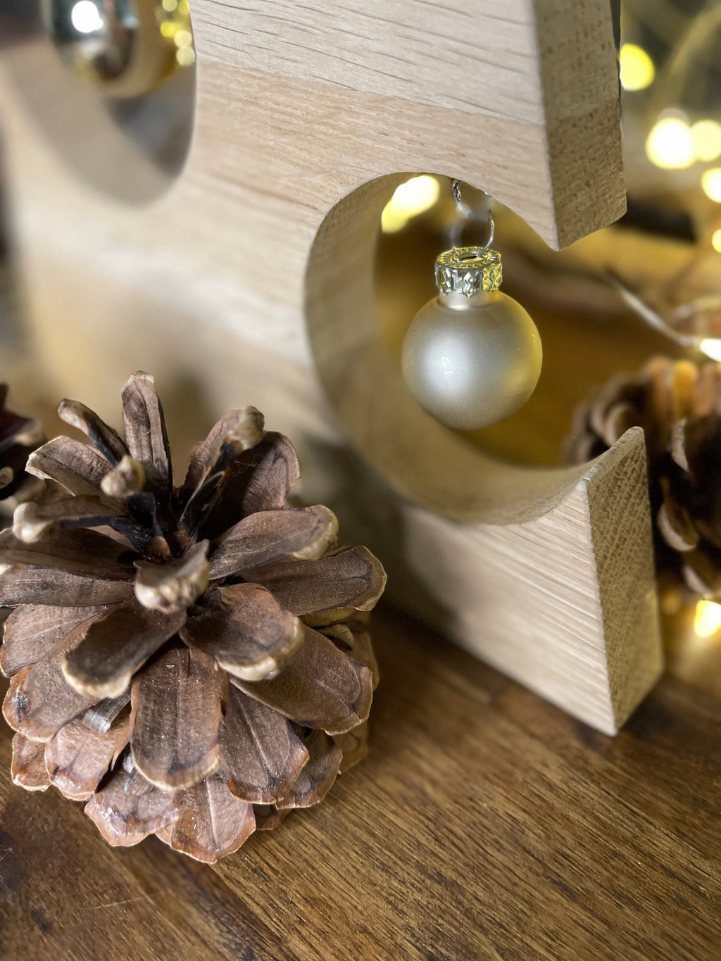 Weihnachtsbaum / Tannenbaum  in 2 Größen aus Eiche, in 2 Größe, einzeln oder als Set (ohne Kugeln, Lichterkette und Deko)