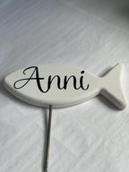 Deko Stelen Set mit Fischen - Taufe, Kommunion & Konfirmation | Personalisierbar mit Namen