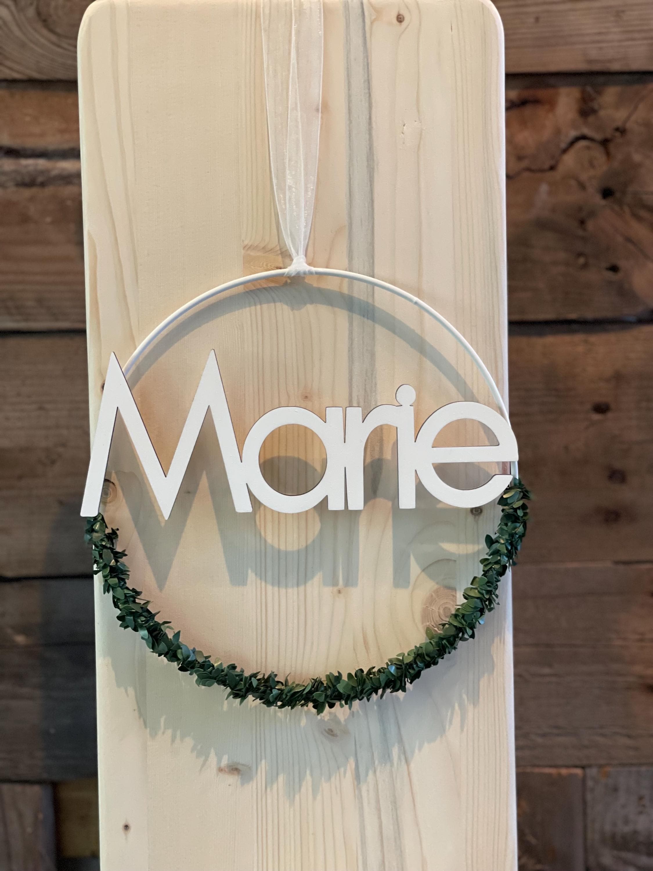 Deko Stelen Set mit Fischen - Taufe, Kommunion & Konfirmation | Personalisierbar mit Namen